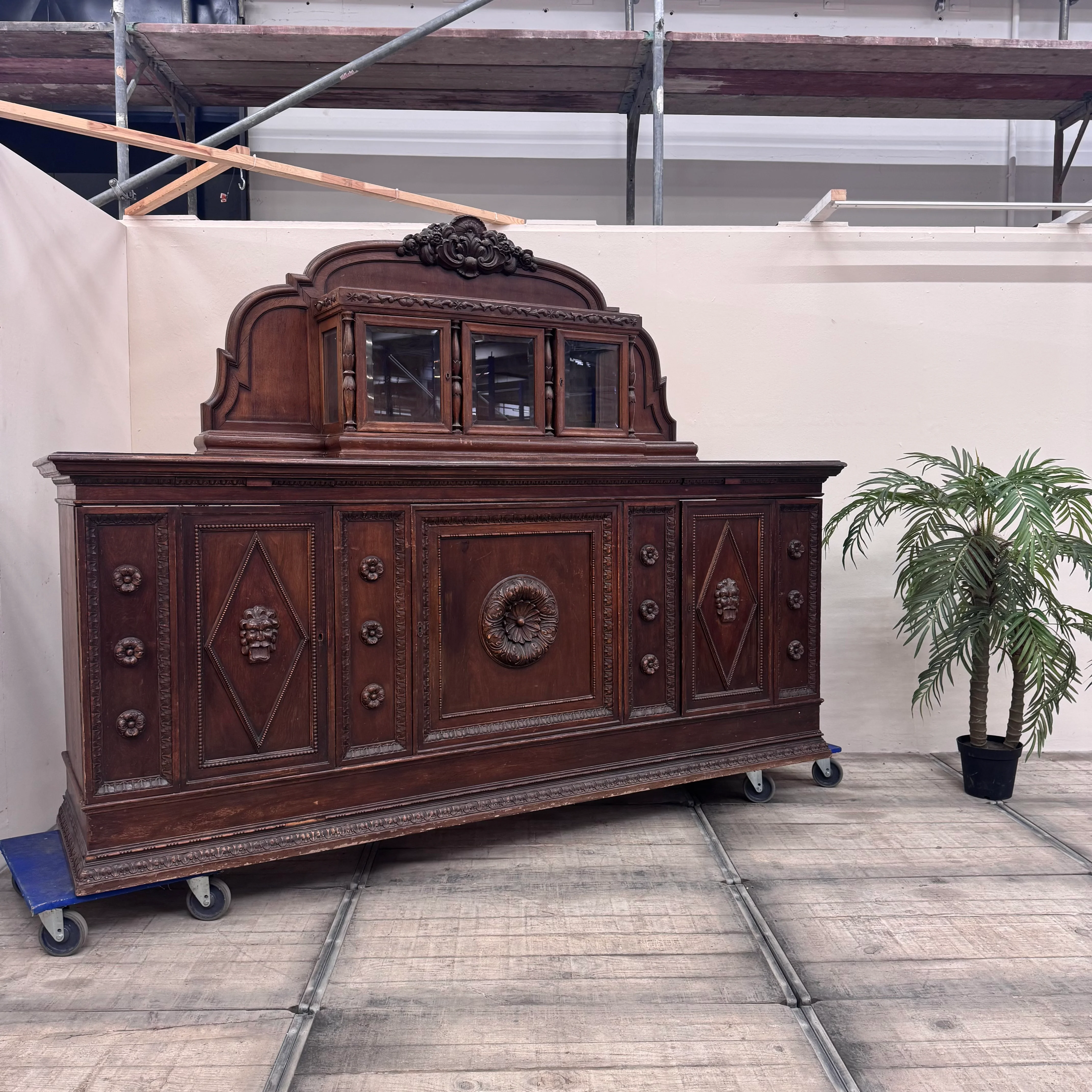 Antikes Buffet Eiche Massiv Historisch Reich verziert Sideboard Gebraucht