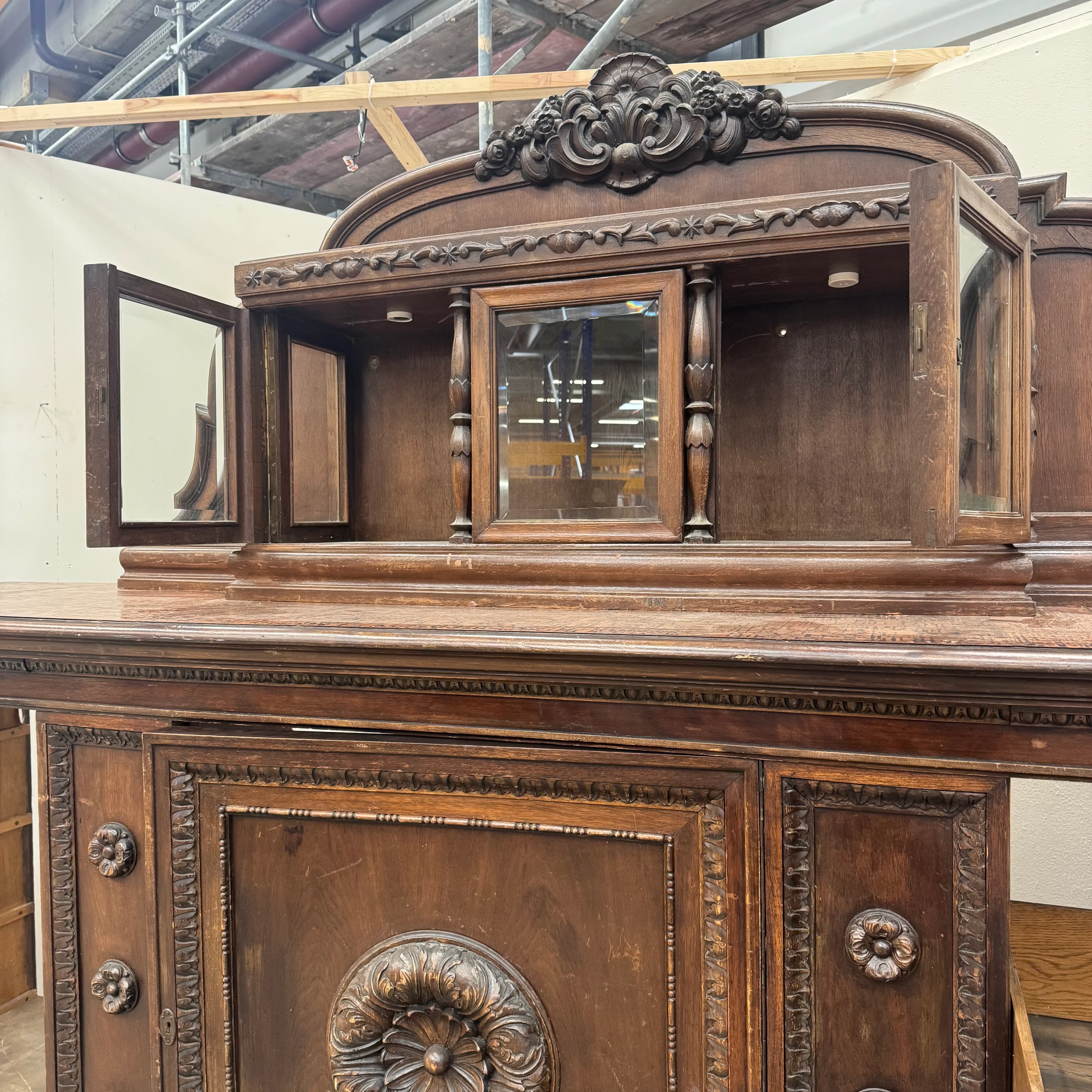 Antikes Buffet Eiche Massiv Historisch Reich verziert Sideboard Gebraucht - Image 10