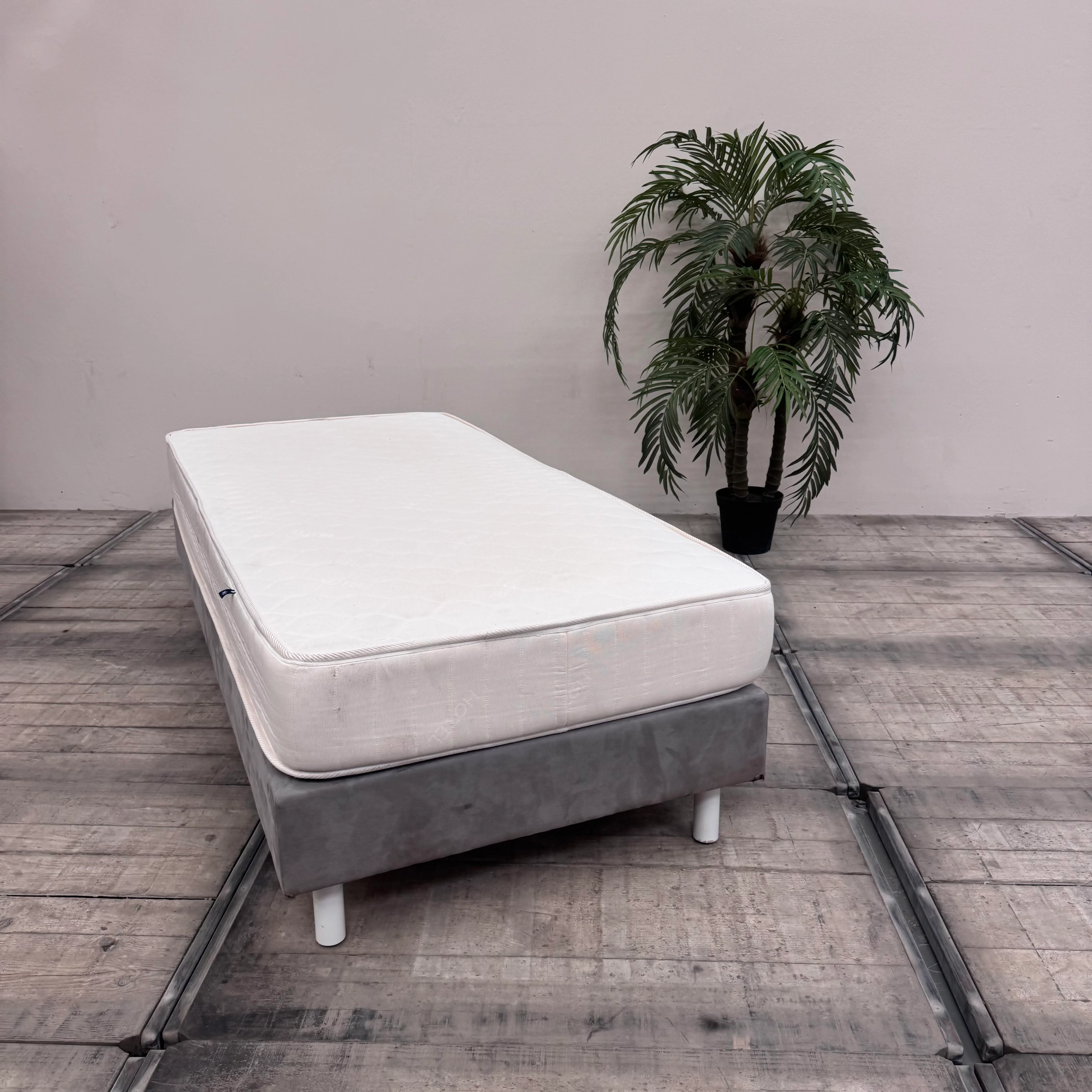 Boxspringbett Grau 90x200 inkl Matratze Wildlederoptik Einzelbett Bett gebraucht - Image 7
