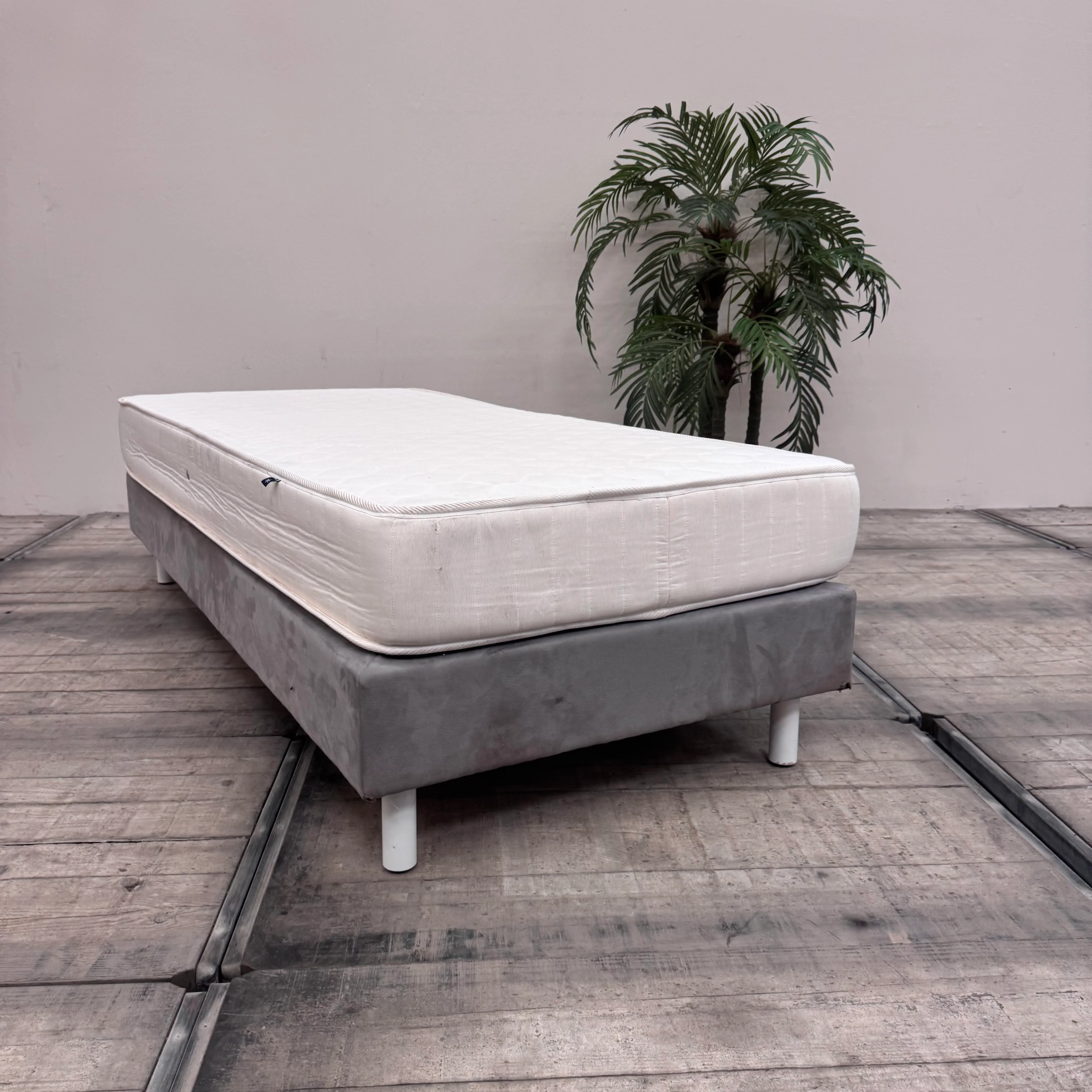 Boxspringbett Grau 90x200 inkl Matratze Wildlederoptik Einzelbett Bett gebraucht - Image 8