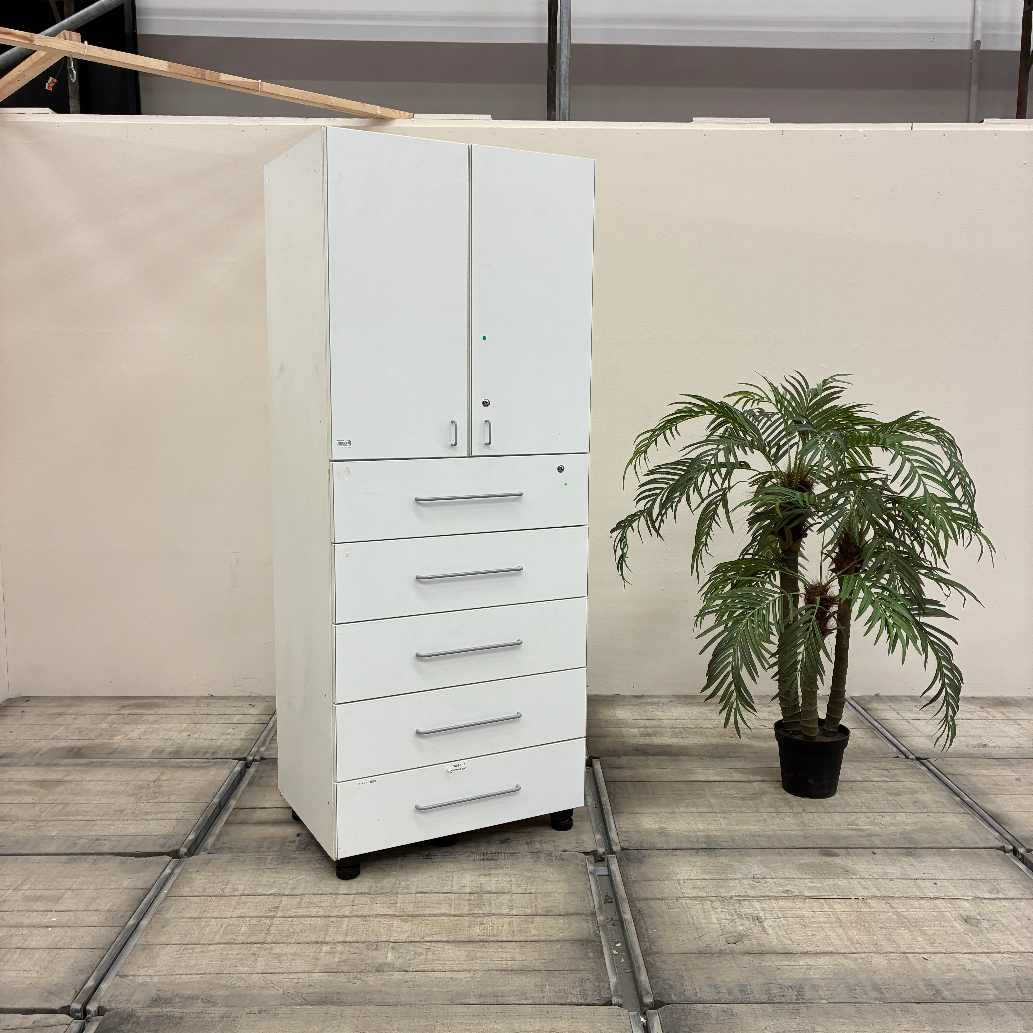 Aktenschrank Weiß Holz Kartischrank mit Schubladen Türen Büro Schrank Gebraucht - Image 13