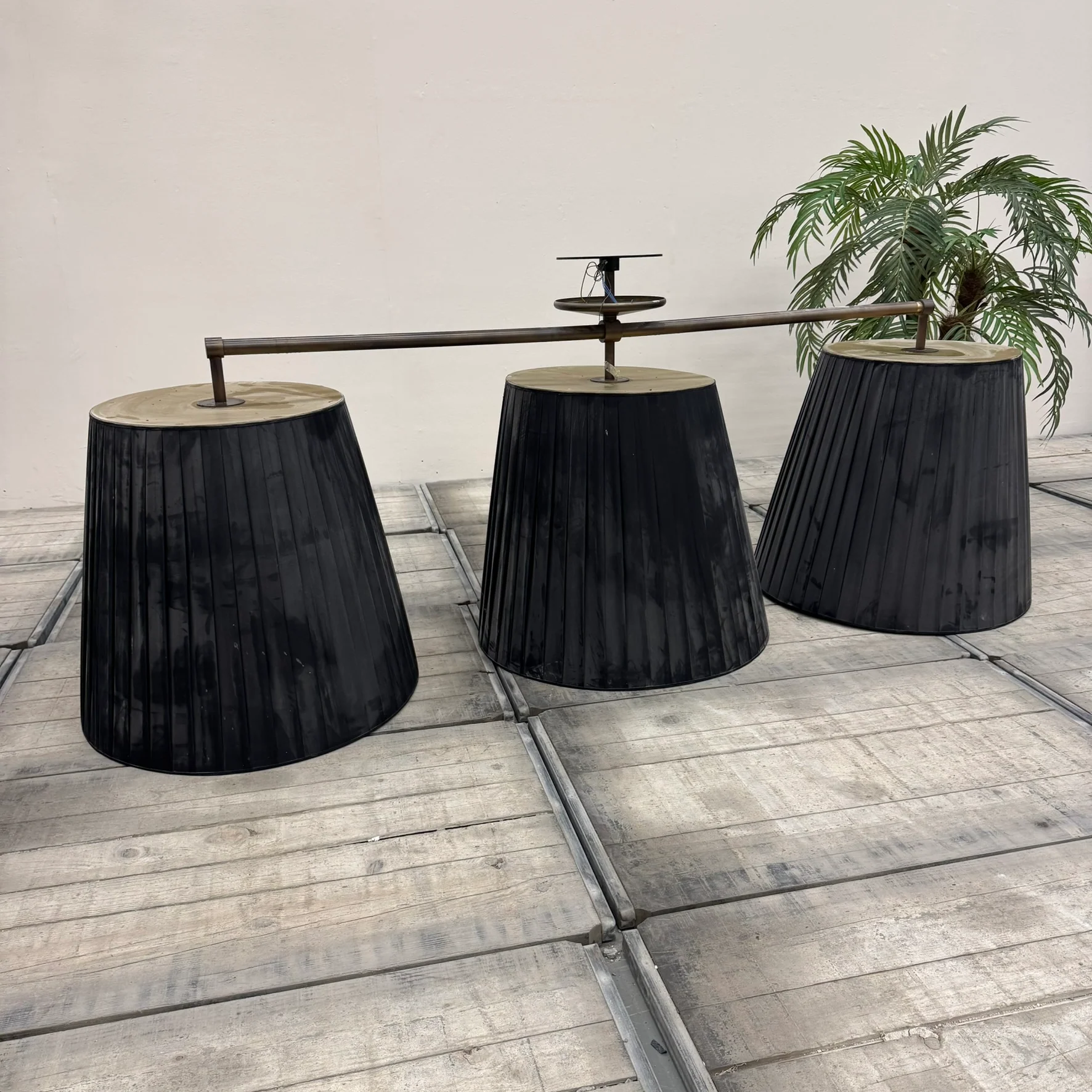 Deckenleuchte Schwarz Gold 3 Flammig Designlampe Groß Gebraucht - Image 2