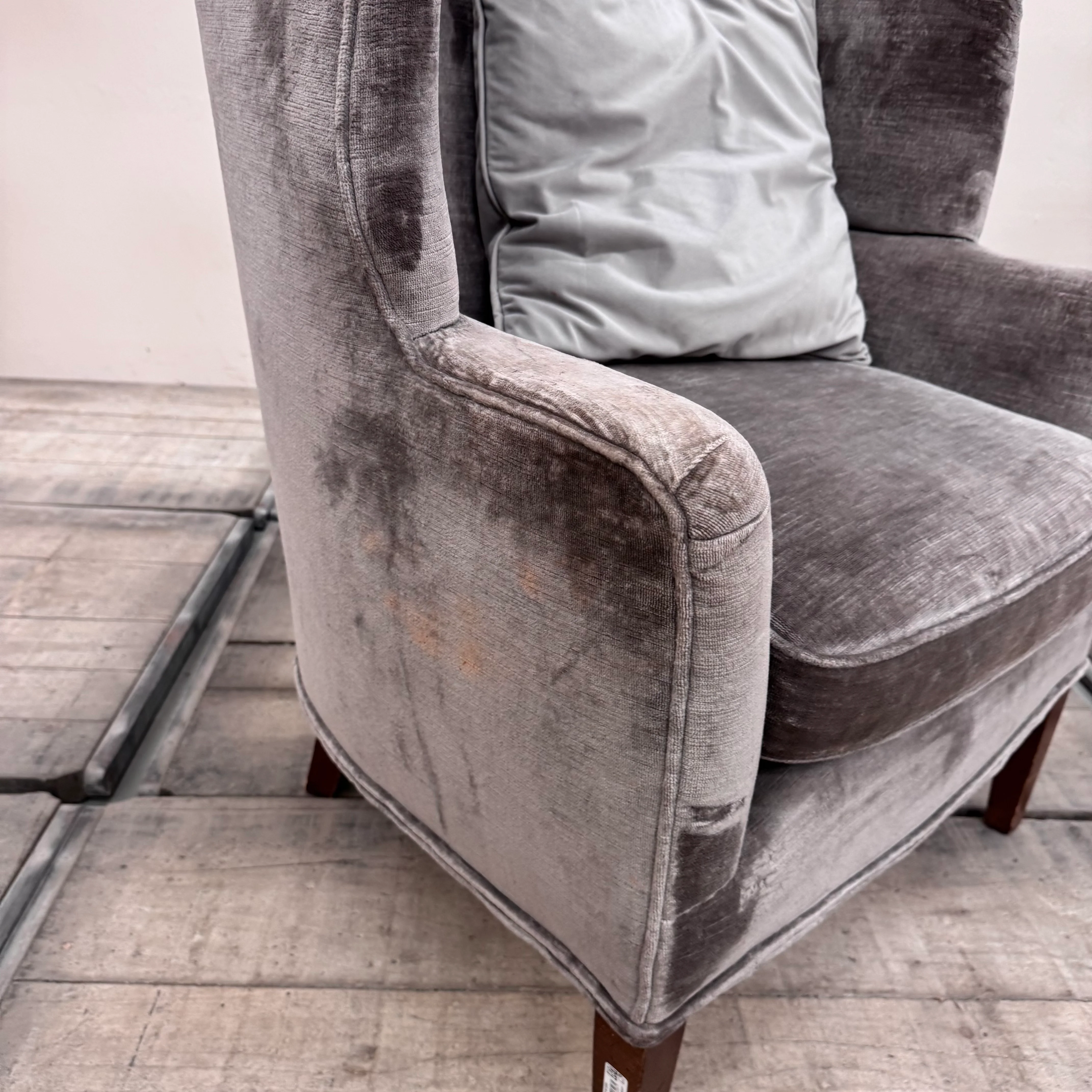 Eleganter Ohrensessel in Samt-Optik grau Sessel 5-Sterne Schlosshotel - Image 3