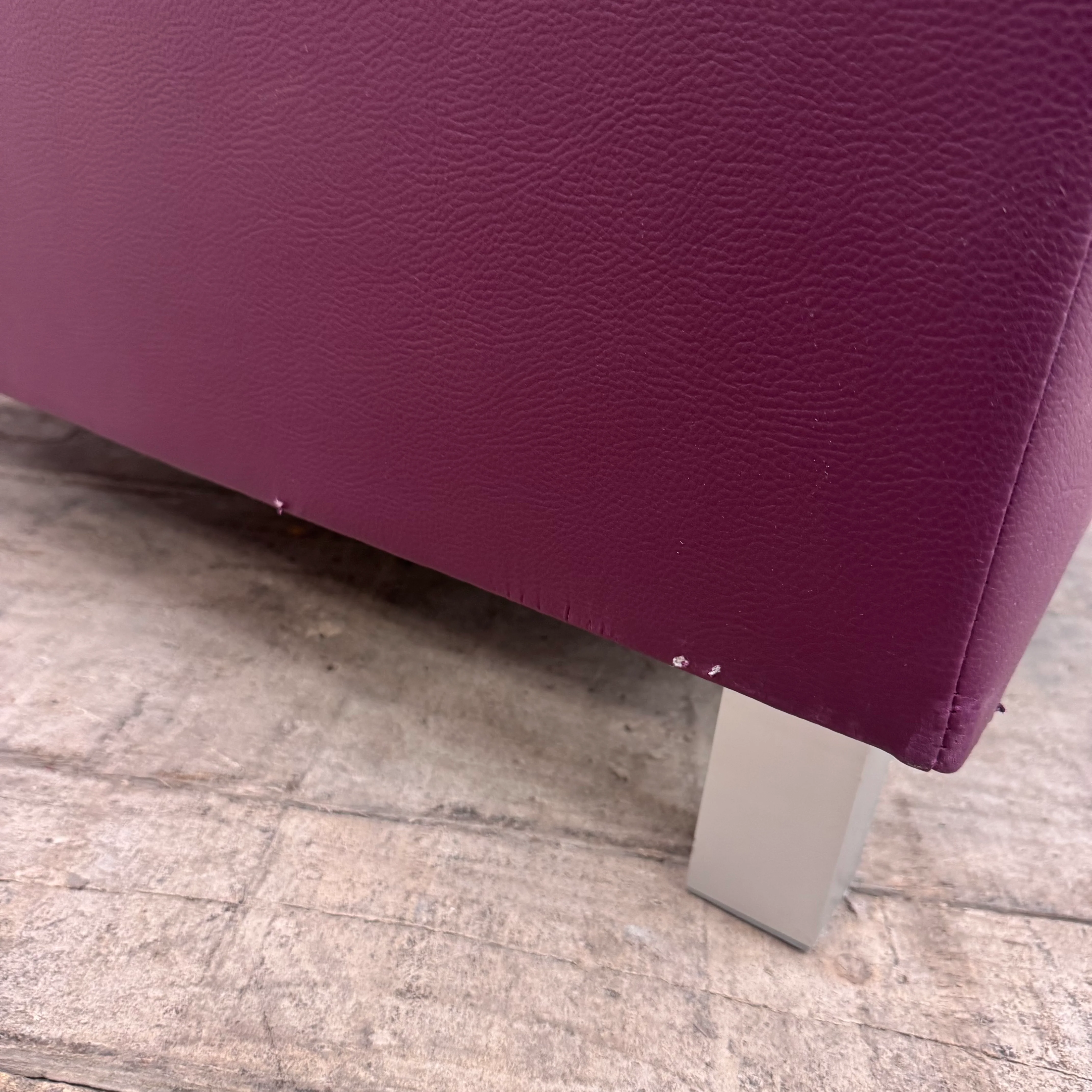 Cubesessel Lila Kunstleder Loungesessel Warteraum-Möbel Sessel Gebraucht - Image 8