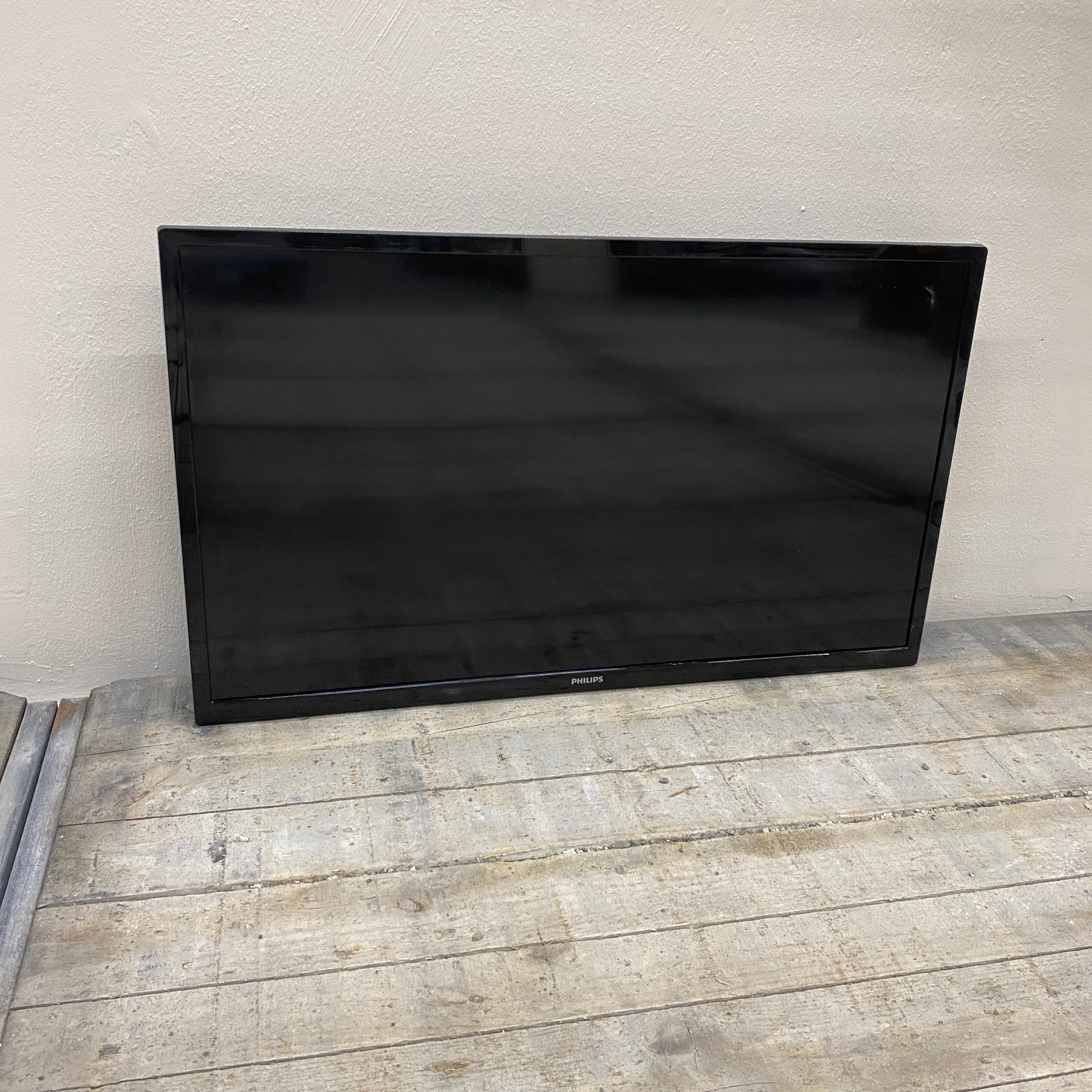 Philips 32HFL2869T/12 LED TV Schwarz 32 Zoll Fernseher Gebraucht - Image 4