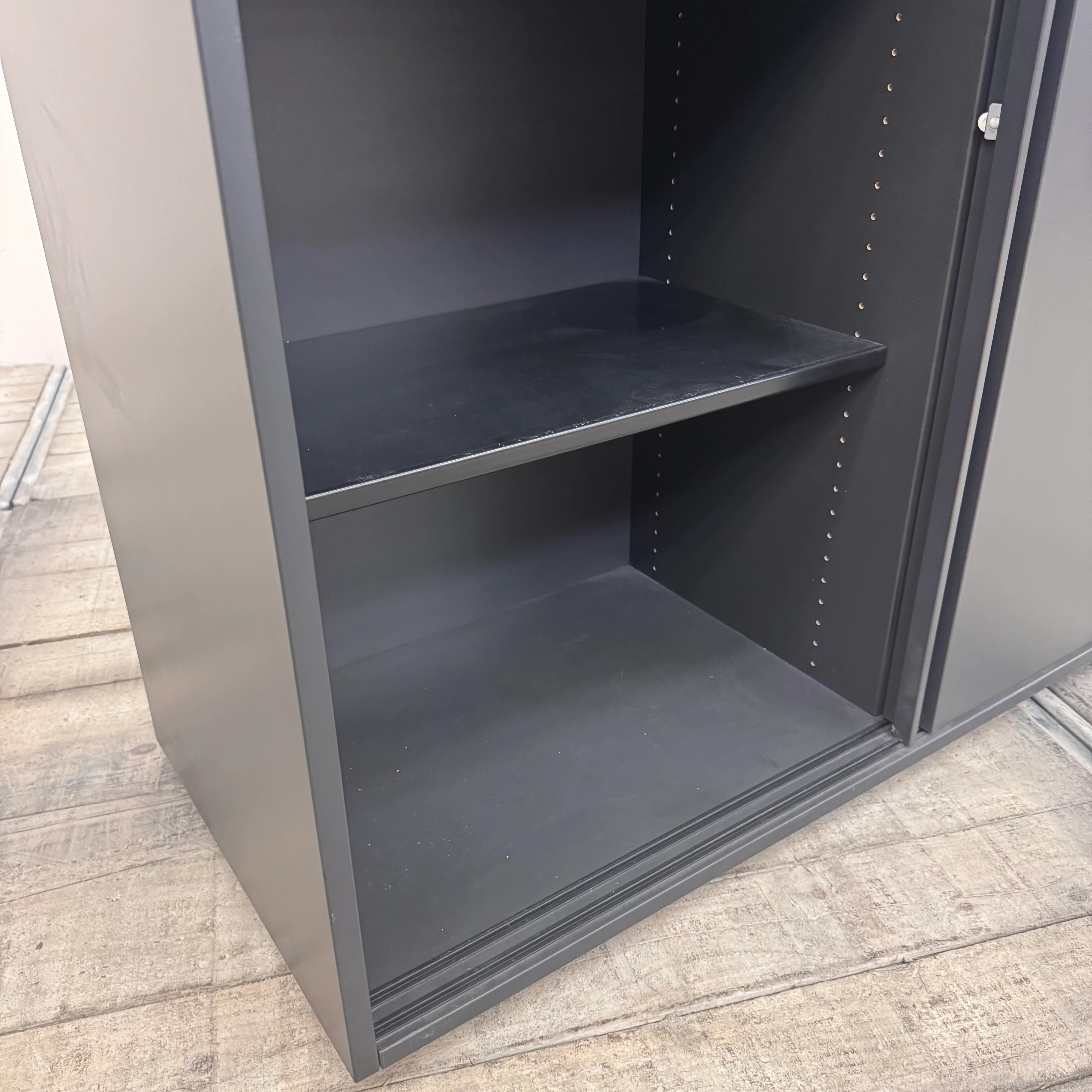 Planmöbel Highboard 120cm 3OH Anthrazit Holz Büro Schrank gebraucht - Image 6