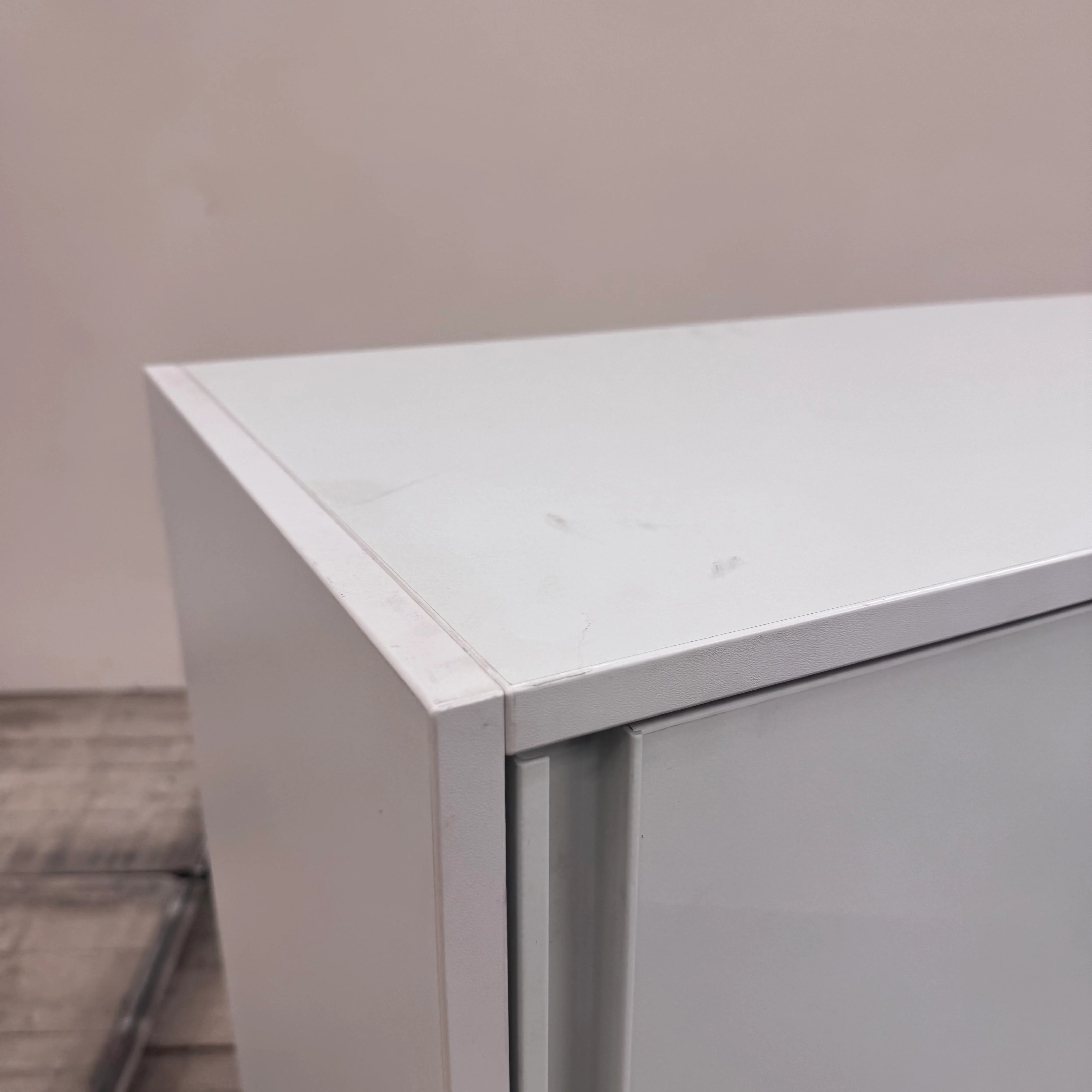 Planmöbel Highboard 120cm 3OH Lichtgrau Büro Schrank gebraucht - Image 5