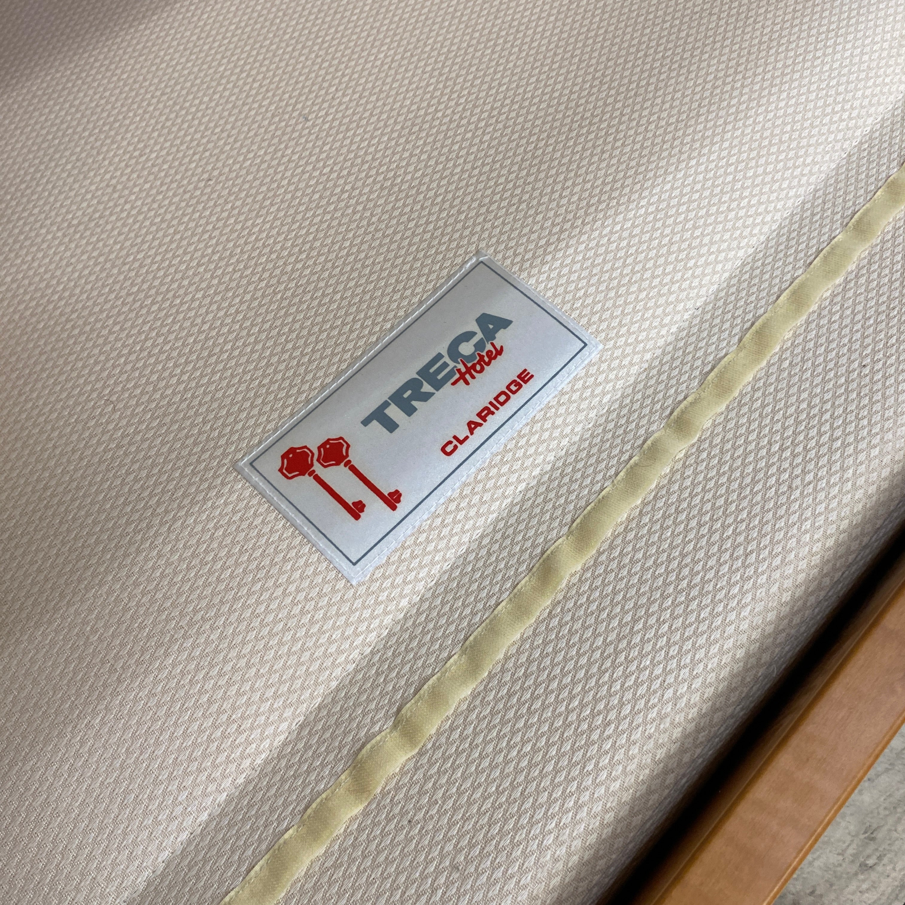 Luxus Boxspringbett 150er Kirschbaum Simmons Beautyrest Black Label - Image 10