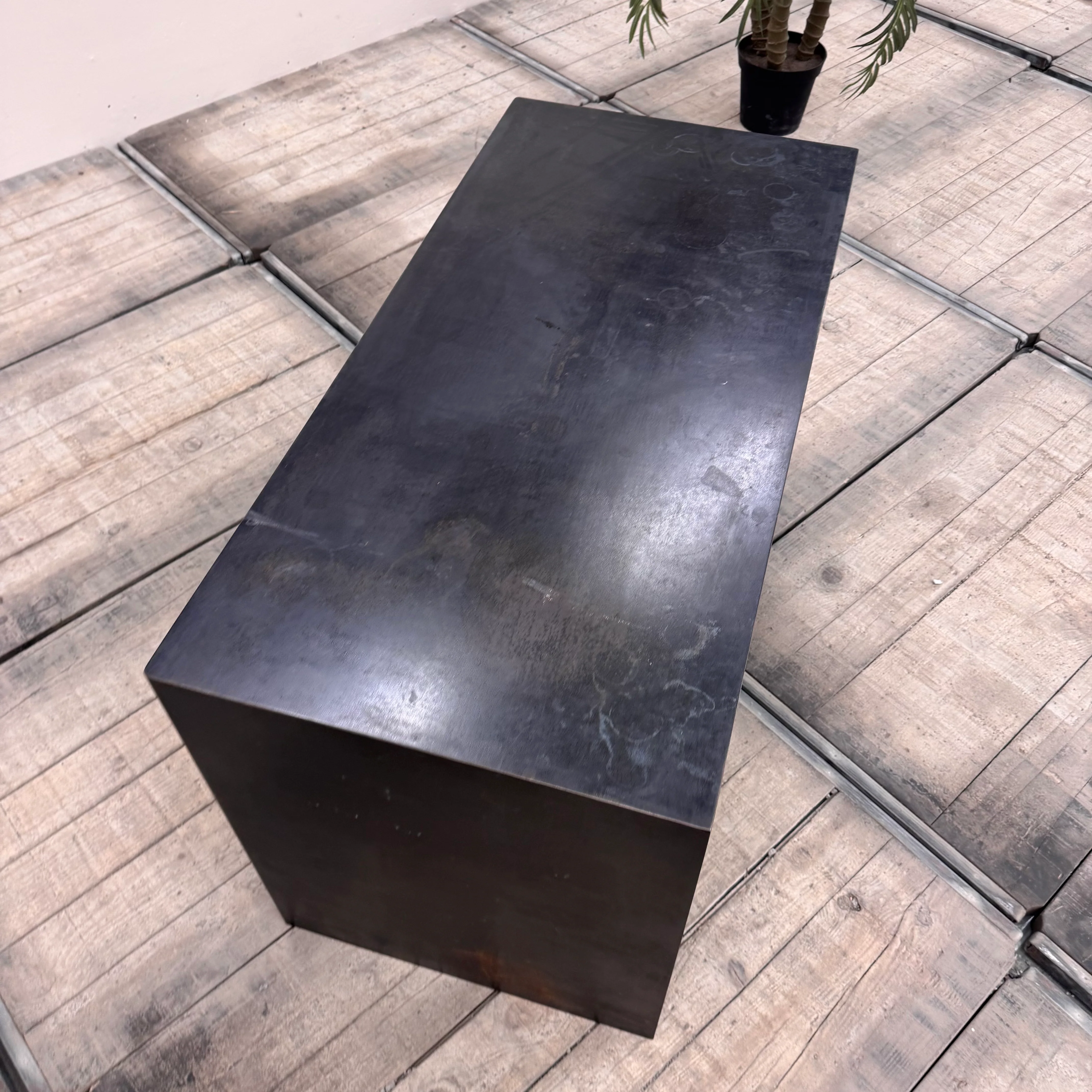 Industrial Design Sideboard Regal Schwarz Metall 120cm 5-Sterne Schlosshotel - Image 4
