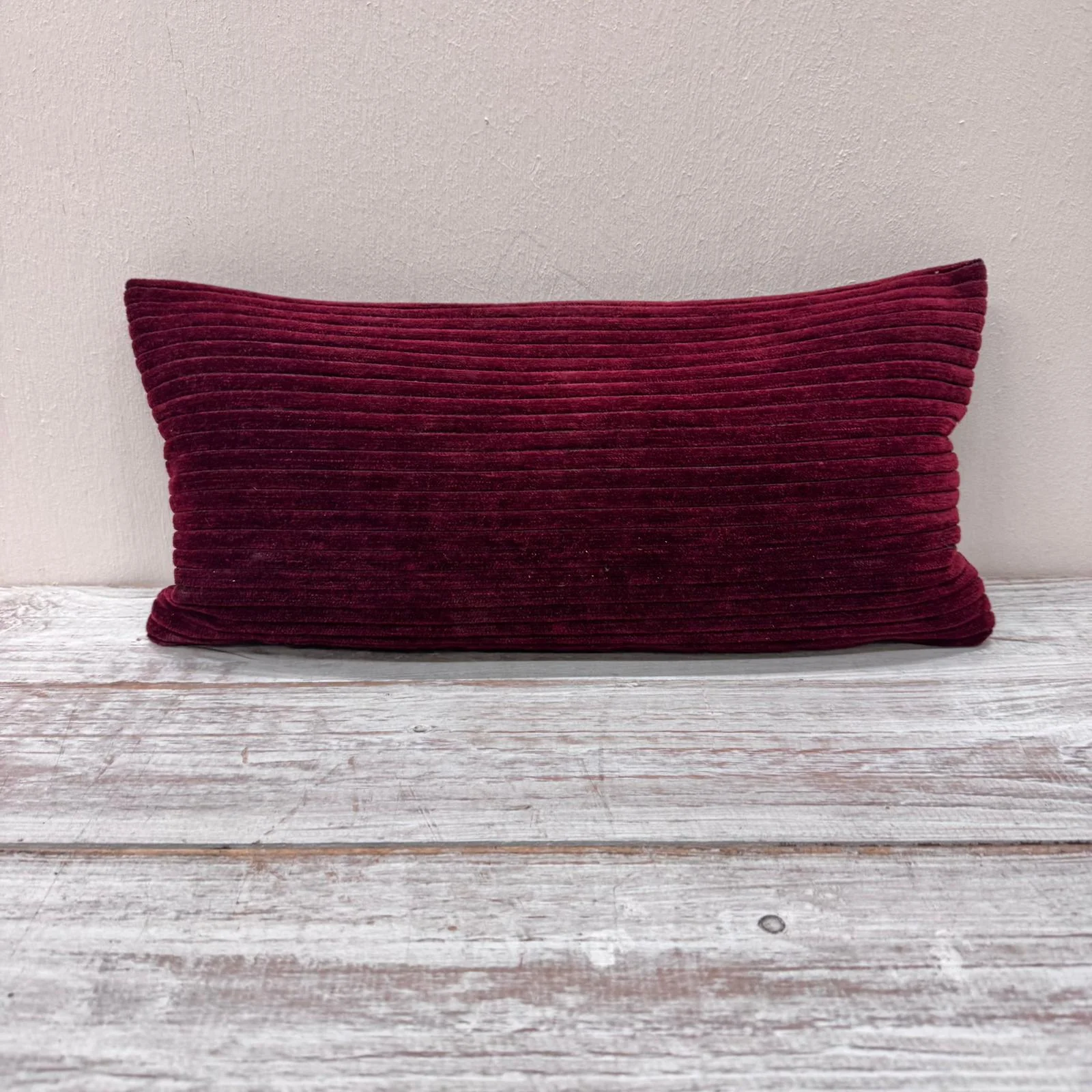 Dekokissen Samtoptik Weinrot/Dunkelrot 40x20 Kissen Gebraucht - Image 3