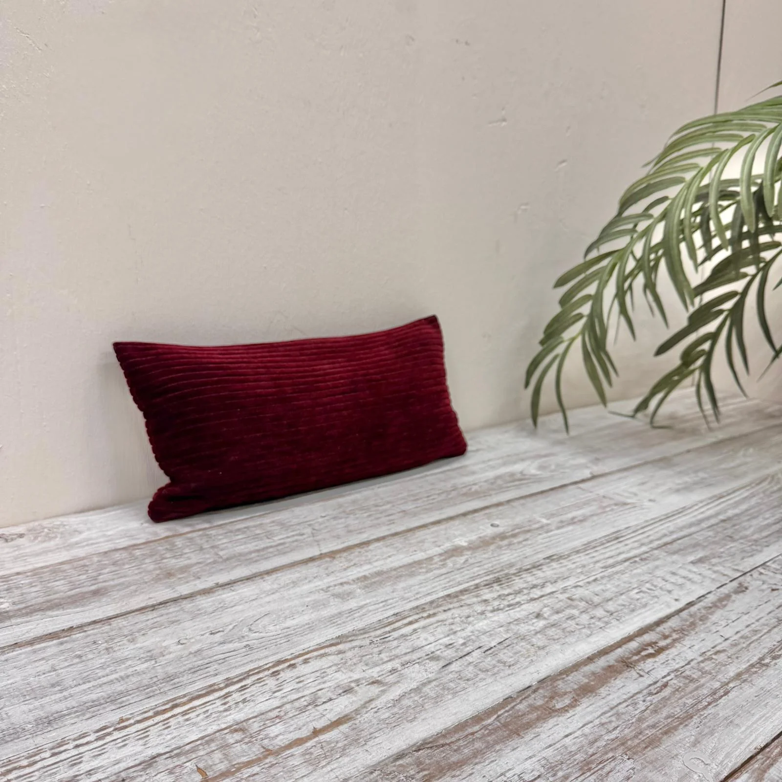 Dekokissen Samtoptik Weinrot/Dunkelrot 40x20 Kissen Gebraucht - Image 4