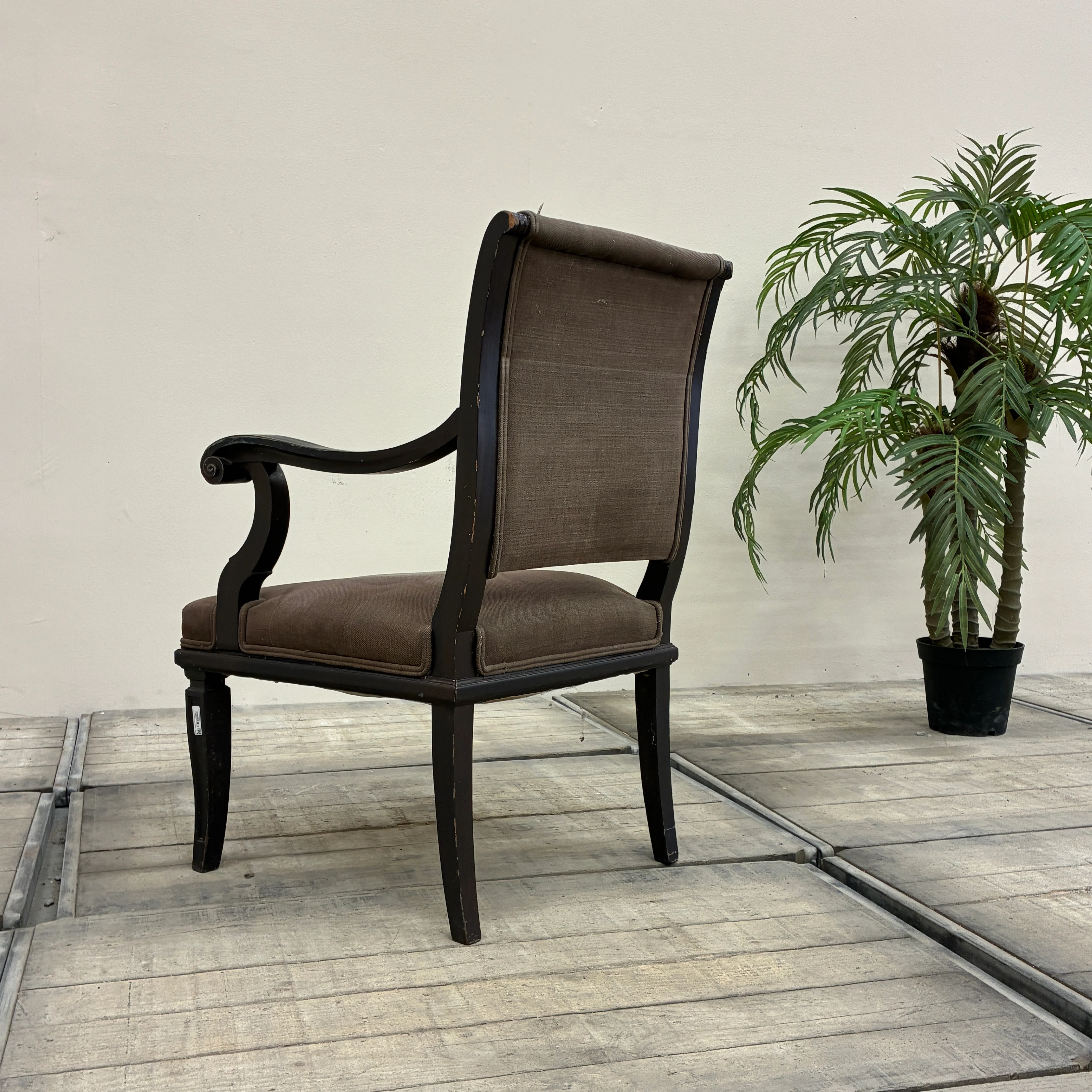 Klassischer Sessel im Empire-Stil Elegantes Stilmöbel 5-Sterne Schlosshotel - Image 10