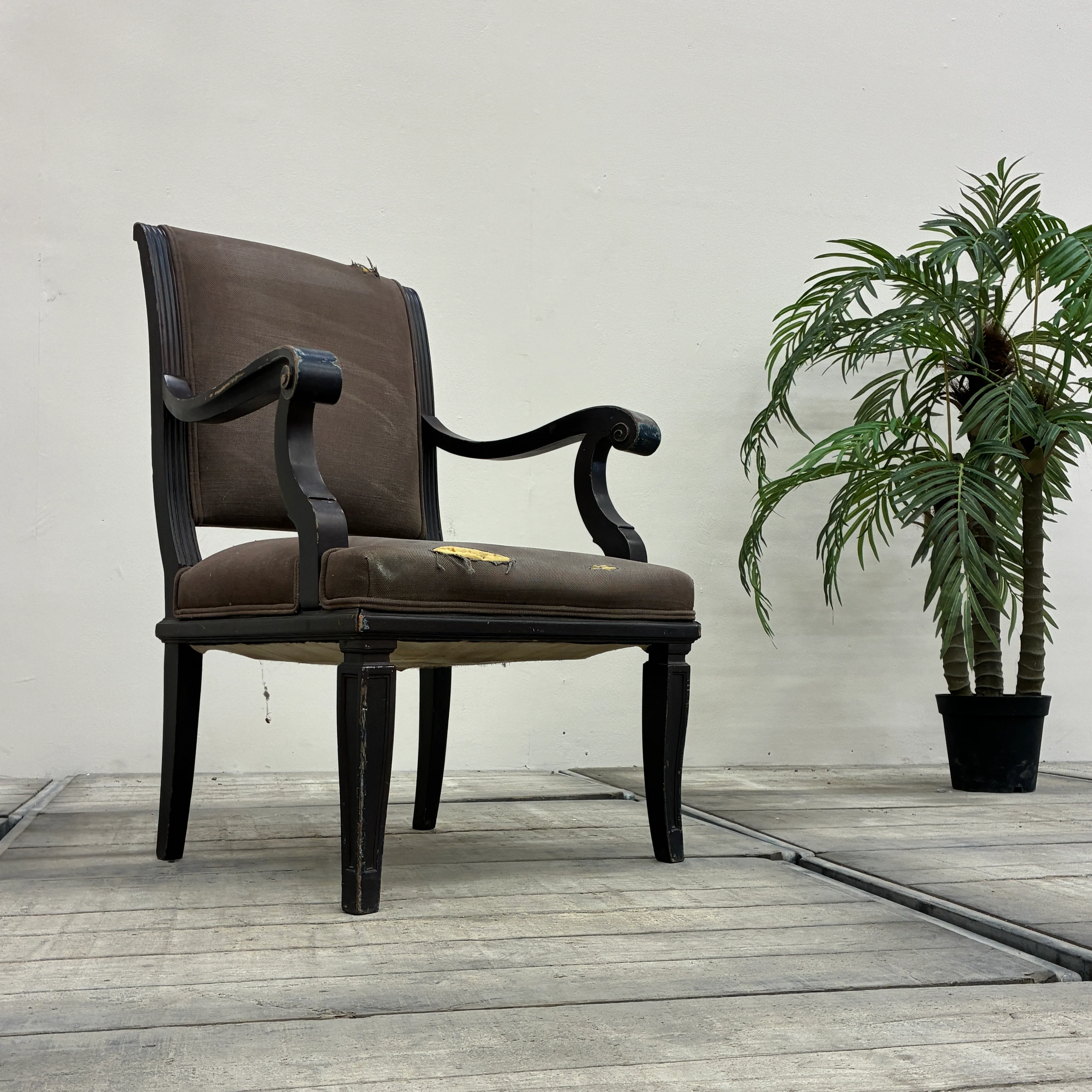 Klassischer Sessel im Empire-Stil Elegantes Stilmöbel 5-Sterne Schlosshotel - Image 11
