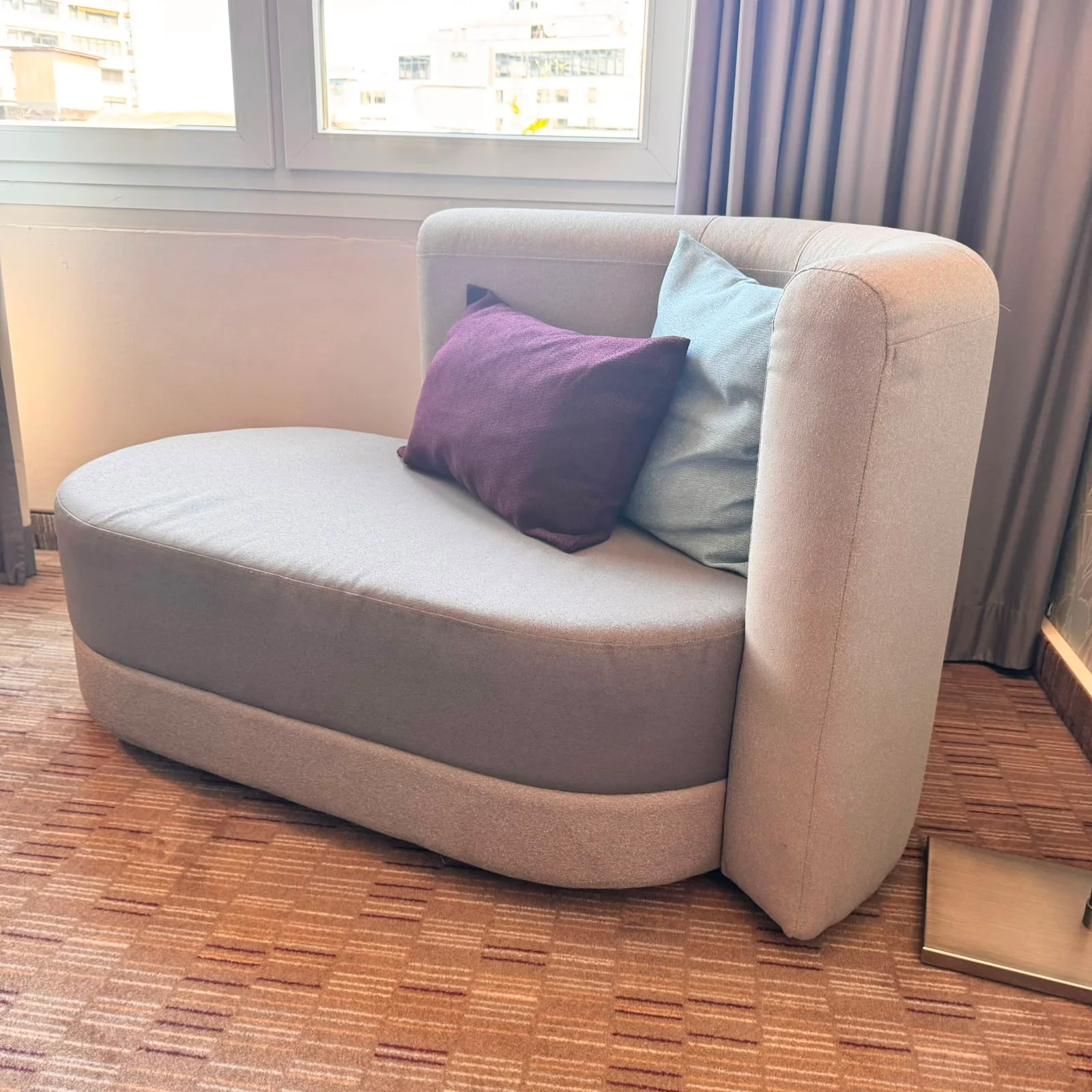 Ottomane Loungesofa grau Stoff Hotelsofa 2-Sitzer gebraucht R - Image 6