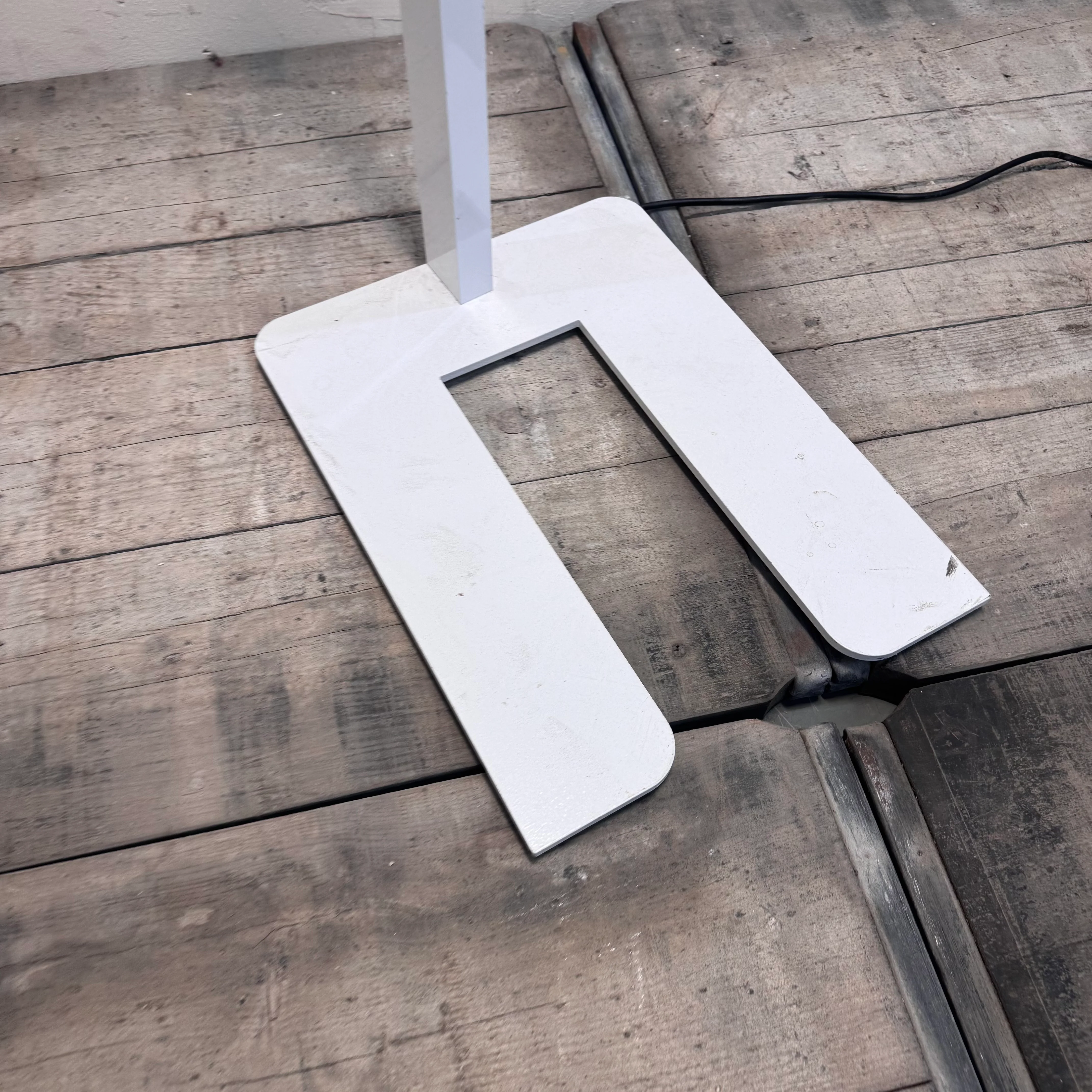 Zumtobel Capa S Stehlampe Weiß LED – Stehlampe Gebraucht - Image 4