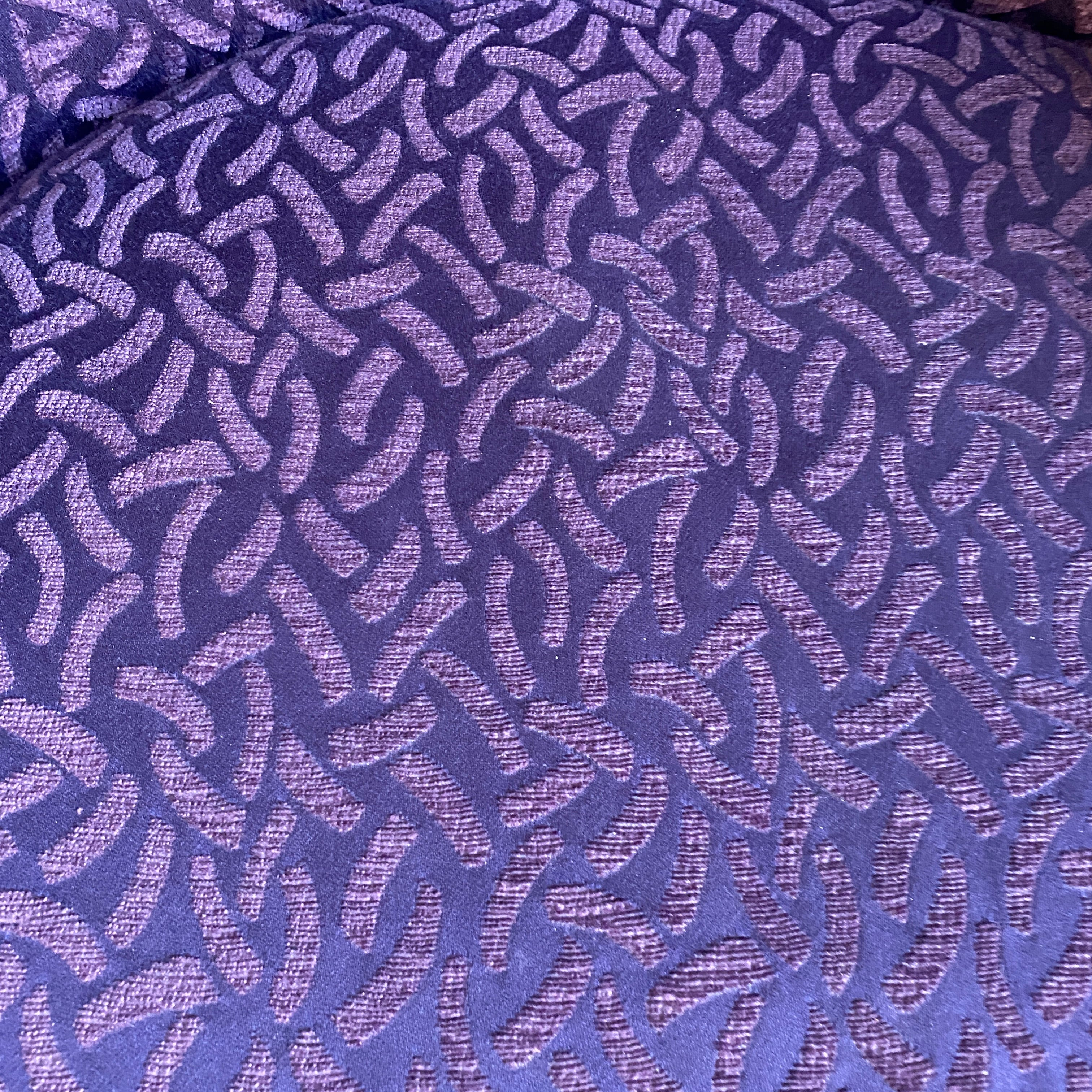 Stuhl violett Atlantic Hotel Hamburg – hochwertiger Polsterstuhl gebraucht - Image 6