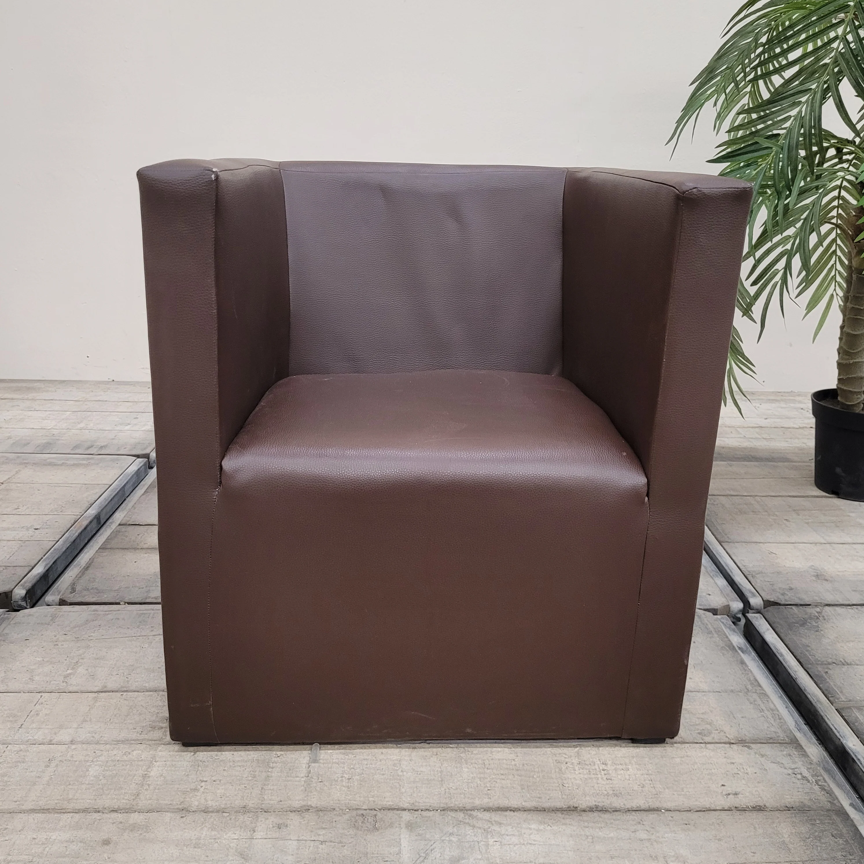 Lounge Sessel Kunstleder Braun Clubsessel Hotelsessel Gebraucht - Image 4
