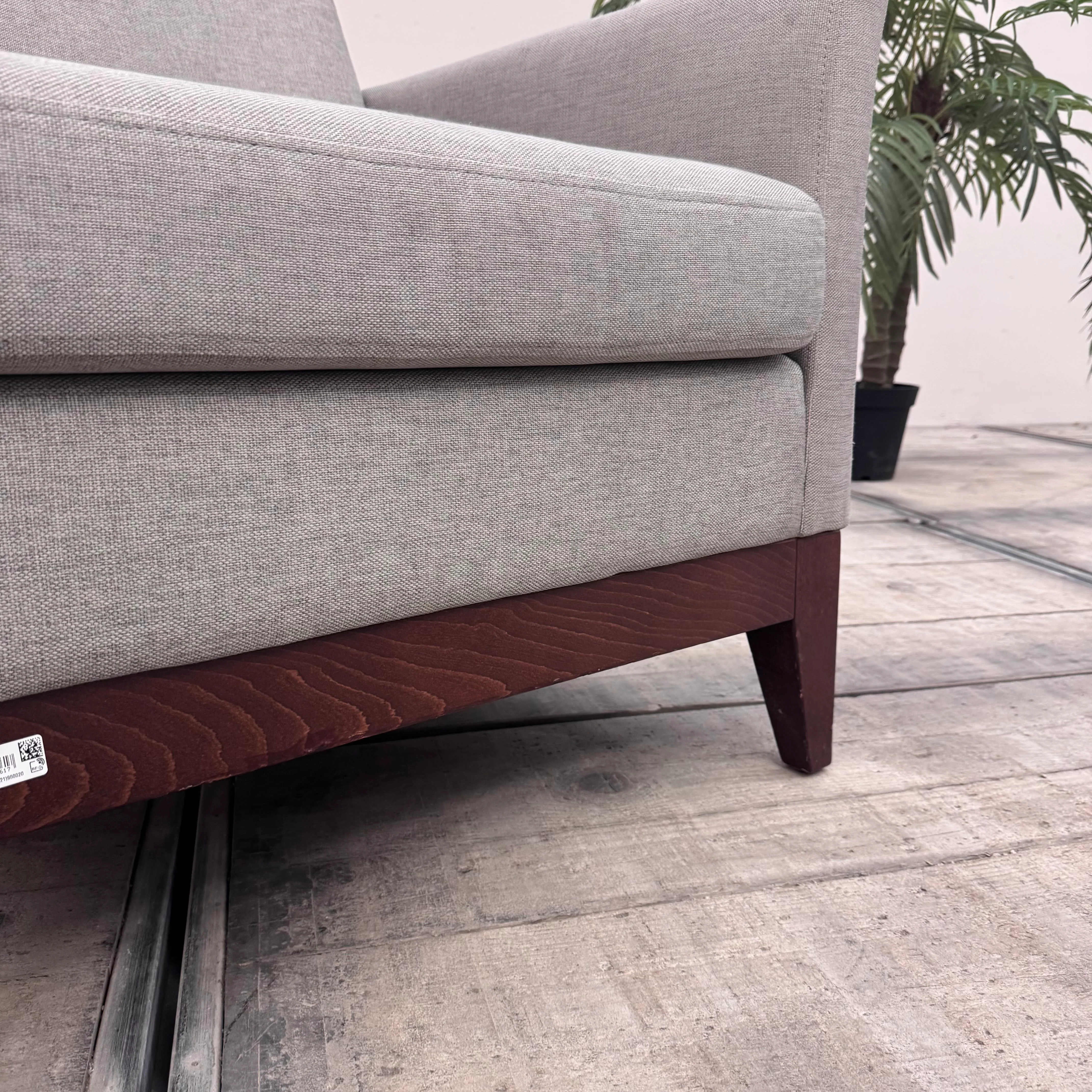 Loungesessel Grau meliert Holzfüße Sessel Gebraucht - Image 3