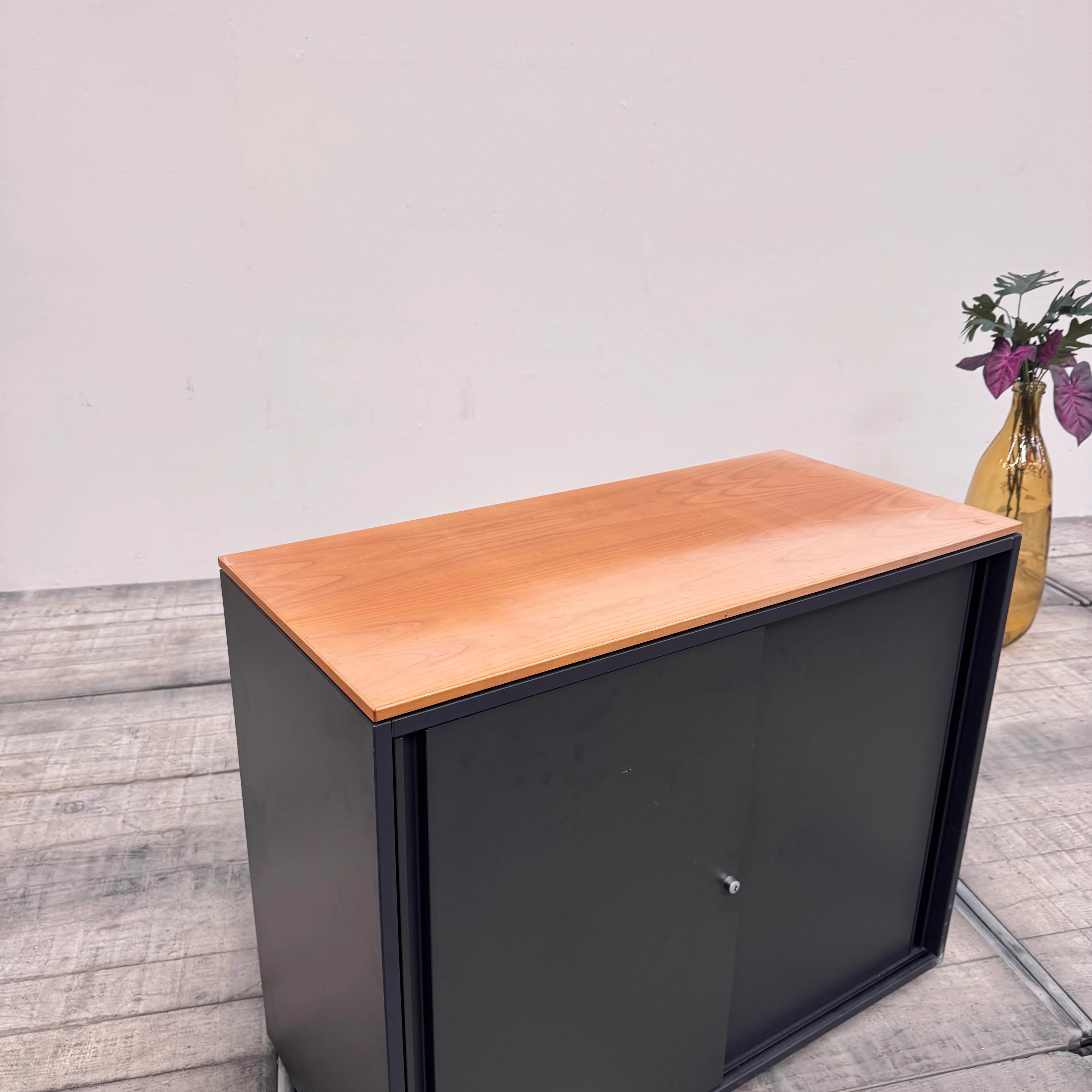Planmöbel Sideboard 100cm 2OH Anthrazit Holz Büro Schrank gebraucht - Image 6