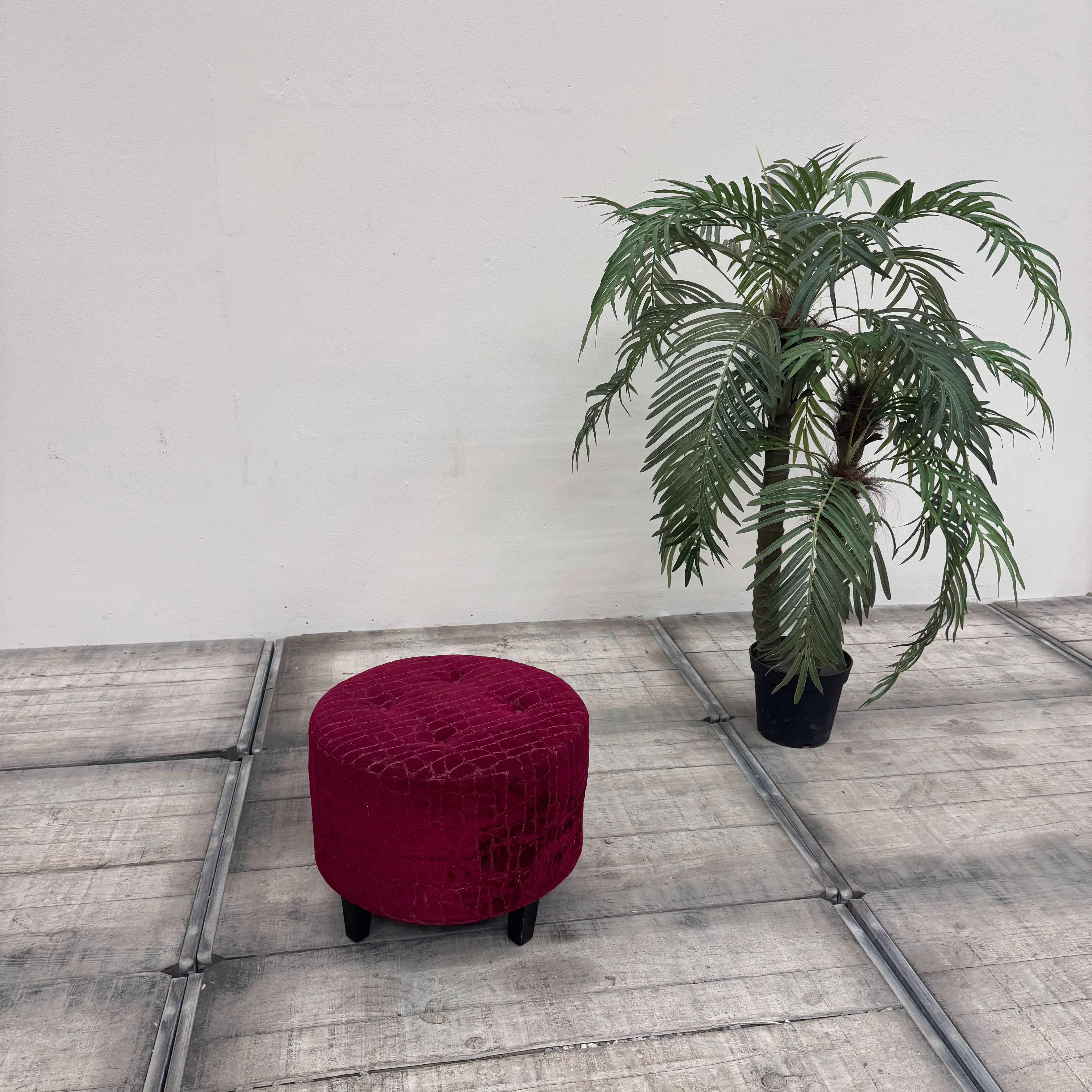 Sitzhocker Bordeauxrot Reptilienmuster Gepolstert Rund Hocker Gebraucht - Image 8