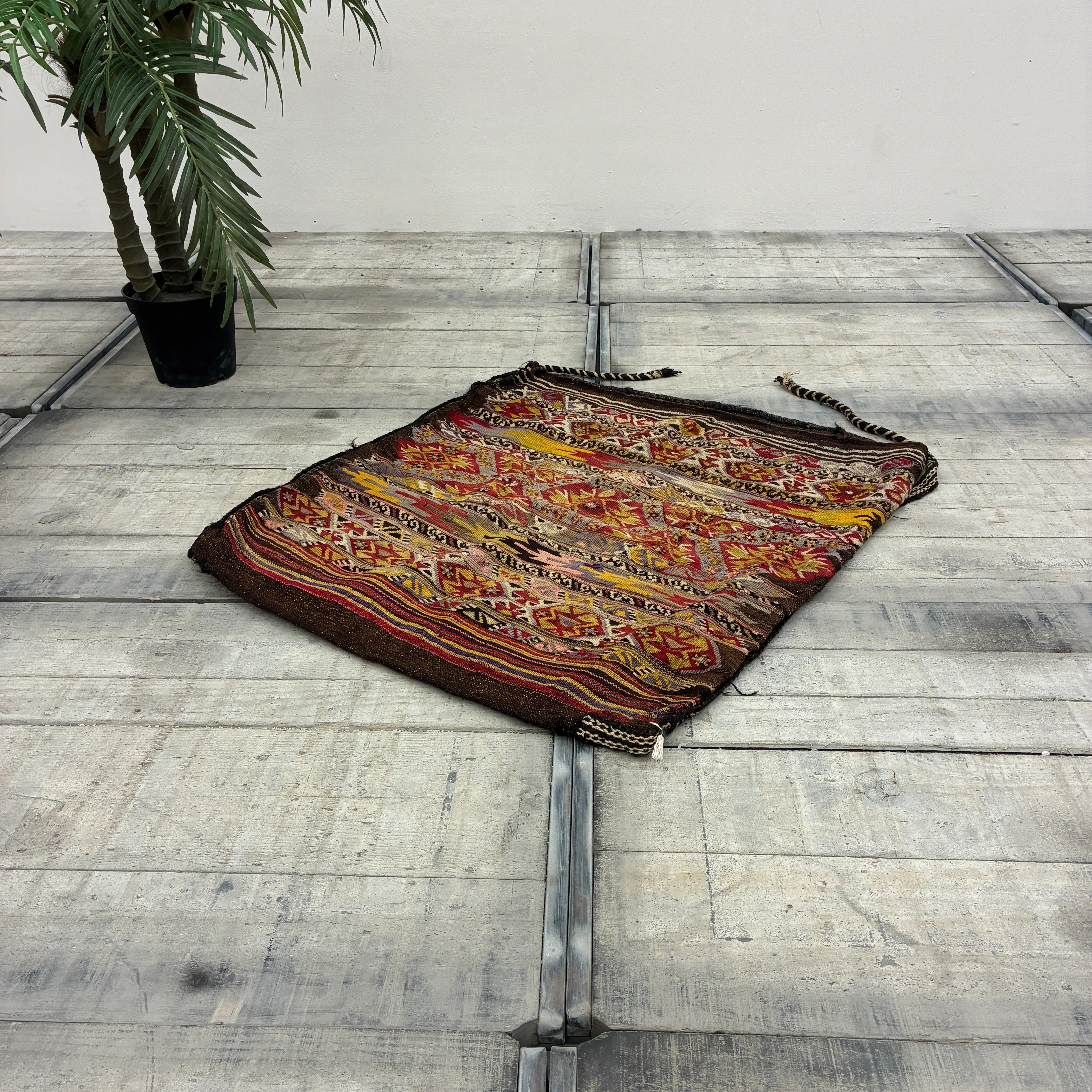 Orientalischer Teppich Vintage 110x94 Gemustert Säckchen Tasche - Image 3