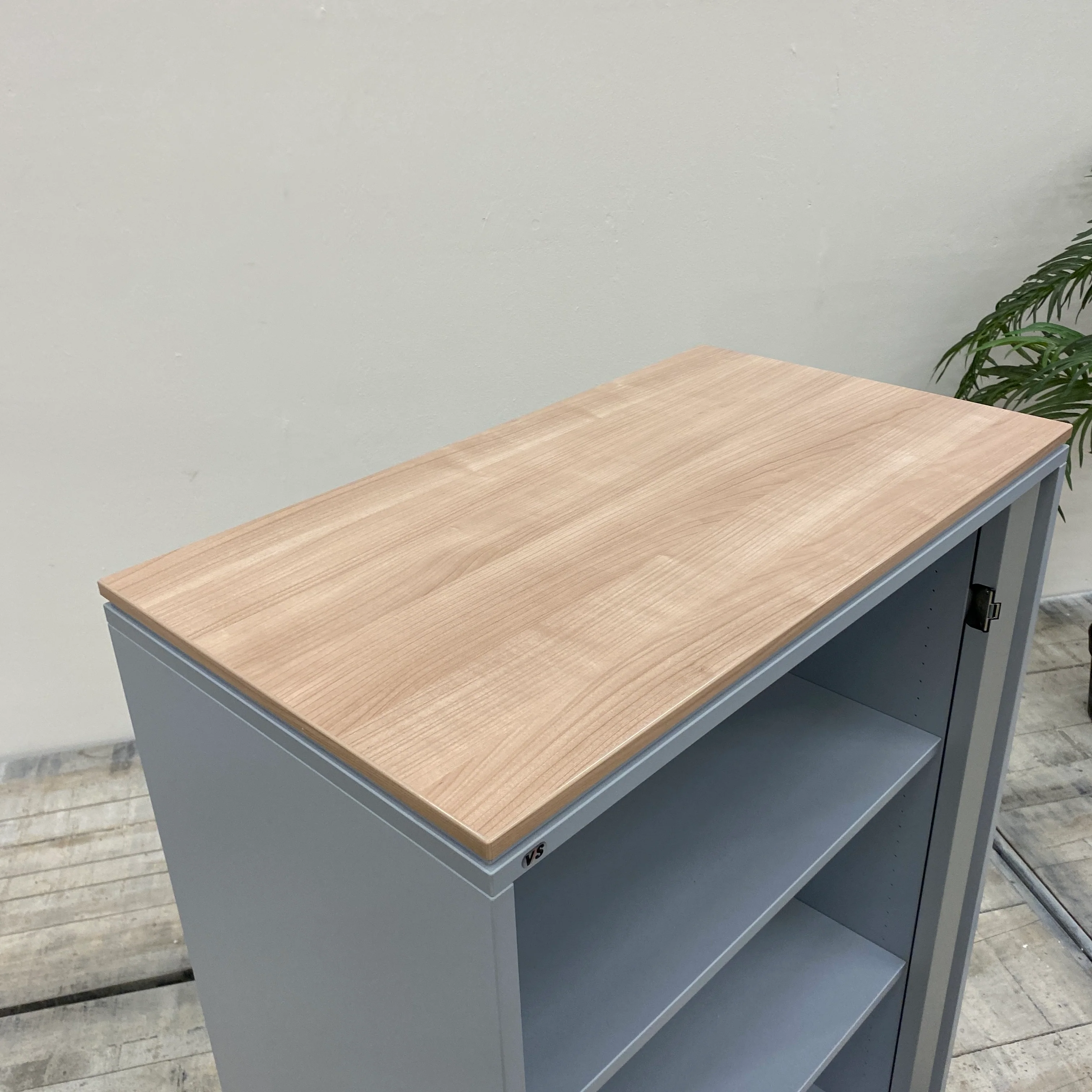 VS Querrollladenschrank Grau Holzdekor Büro Schrank Gebraucht Aktenschrank - Image 4