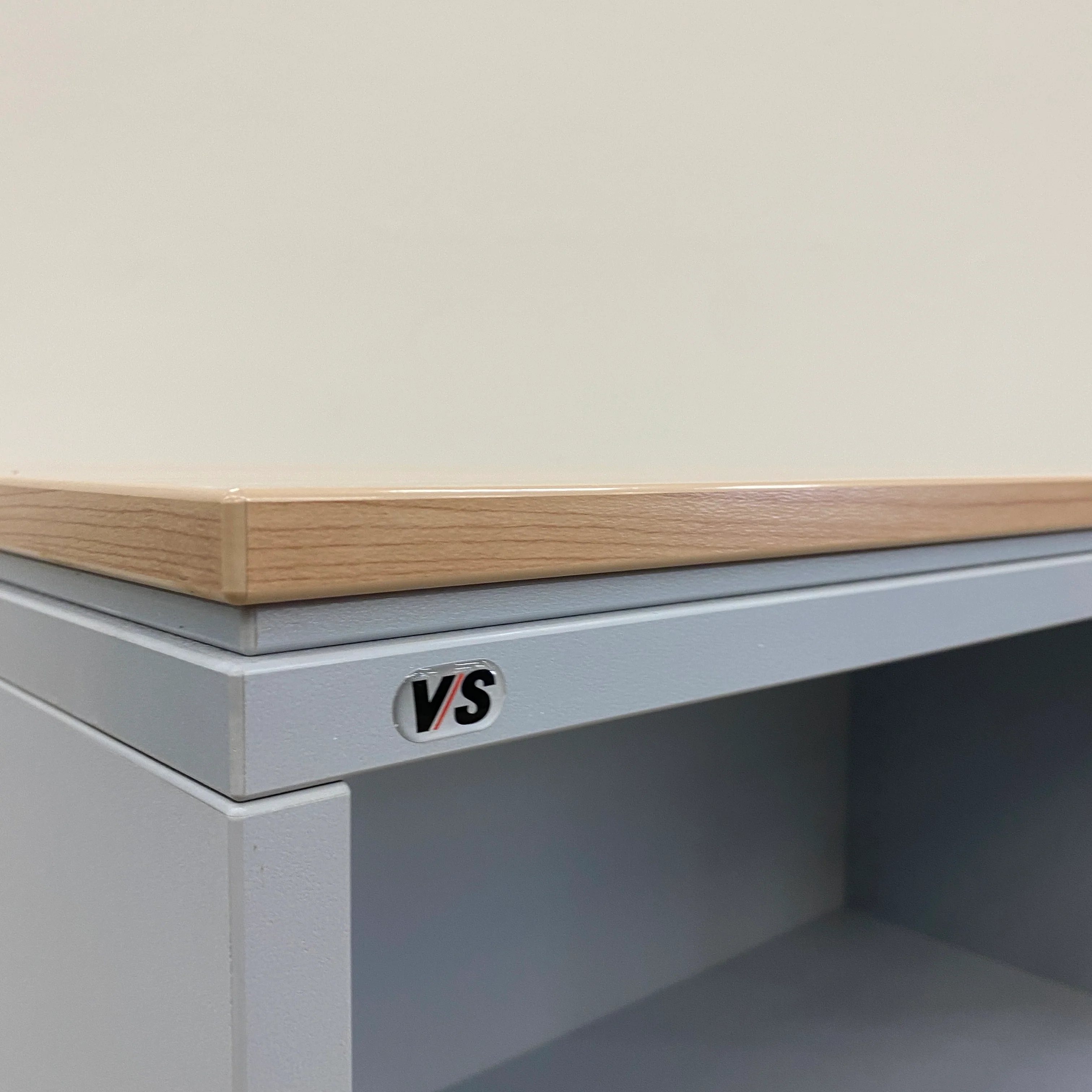 VS Querrollladenschrank Grau Holzdekor Büro Schrank Gebraucht Aktenschrank - Image 5