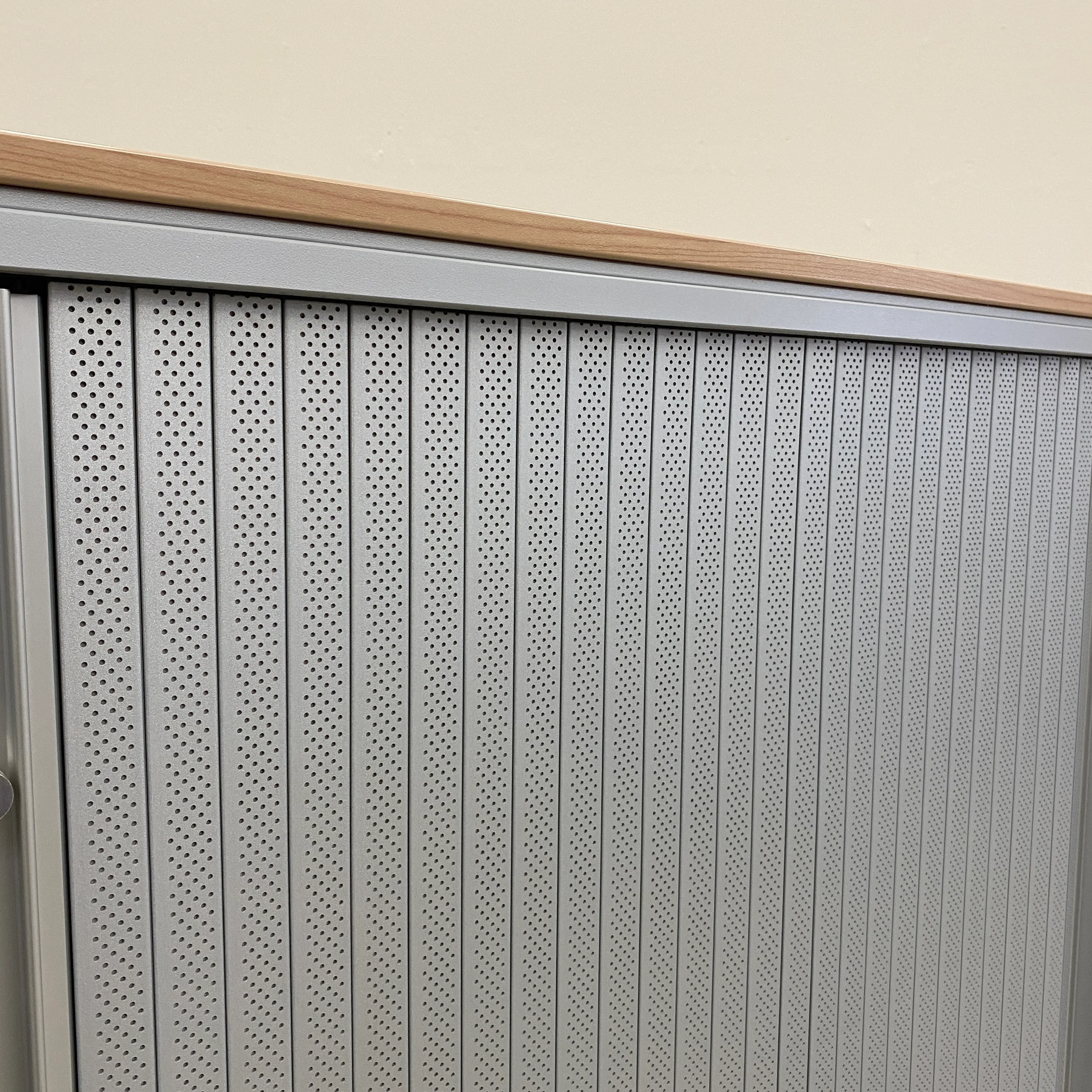 VS Querrollladenschrank Grau Holzdekor Büro Schrank Gebraucht Aktenschrank - Image 9